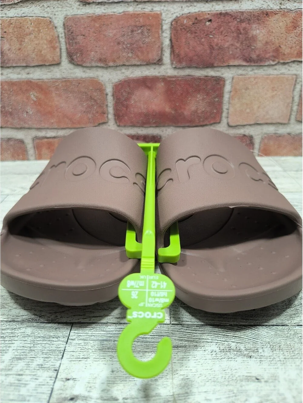 Crocs Essentials Slide Men's 8 Women's 10 Mocha Comfort 210088-0LF NWT